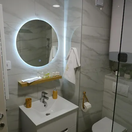 R&b Apartament *