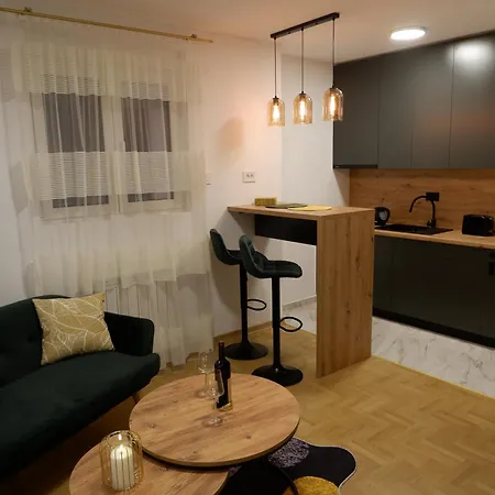 Апартаменты R&b *